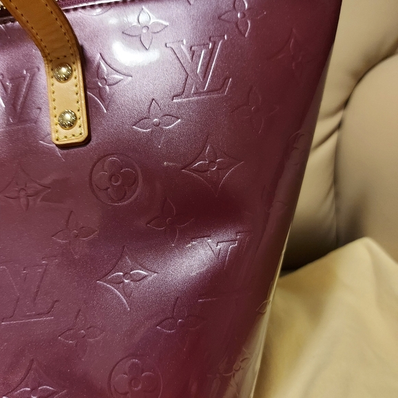 LV Bellevue PM tote Bag - Picture 4 of 16